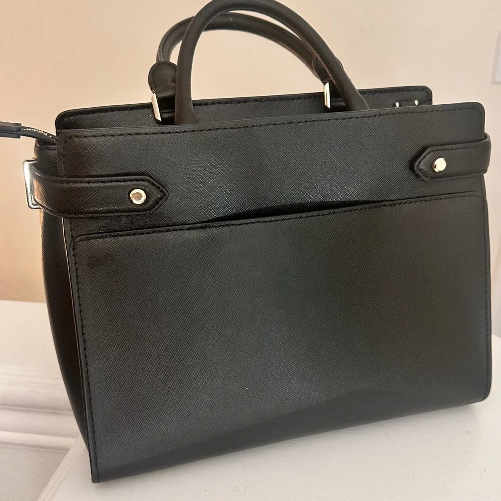 Kate Spade‎ Staci Saffiano Satchel Purse Black, Medium Size Crossbody